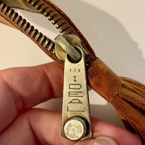 Vintage Mexican Leather Tooled Boho Purse Brightly Painted Flowers Lacing 70’s - Picture 16 of 16